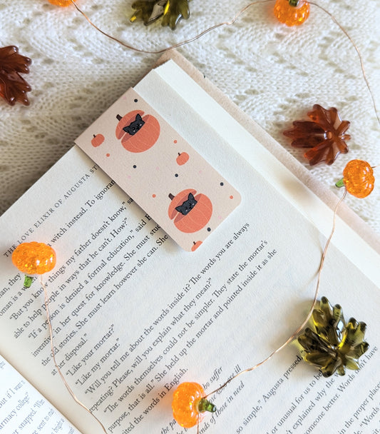 Pumpkin ghost - magnetic bookmark